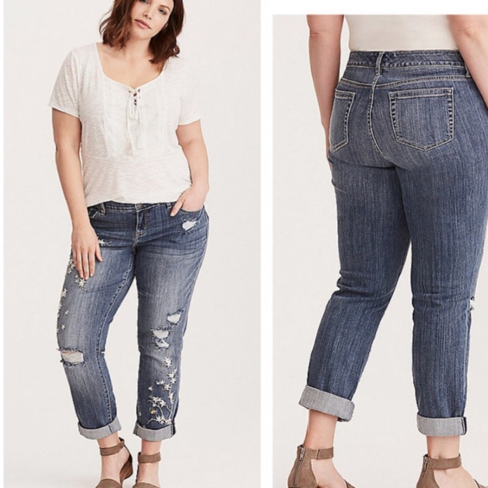 Torrid Floral embroidered boyfriend jeans